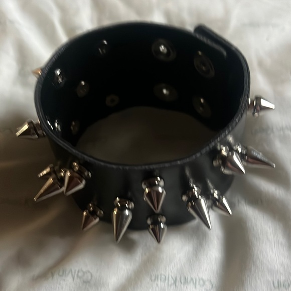 Hot Topic Accessories - Spikey wrist band 👍